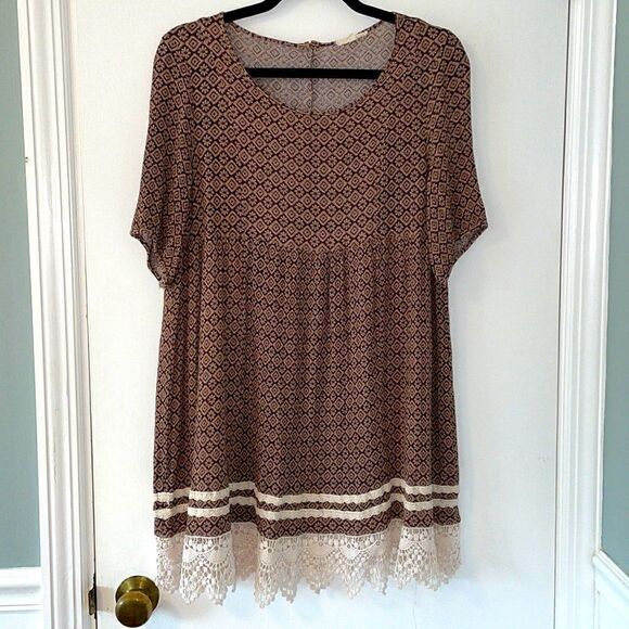 easel lace trimmed simple print dress with elbow sleeves size medium - Picture 6 of 11